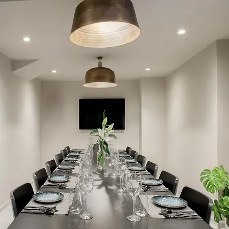 Anise, Aluma & Hotel Athens