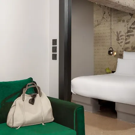 Anise, Aluma & Hotel Athens