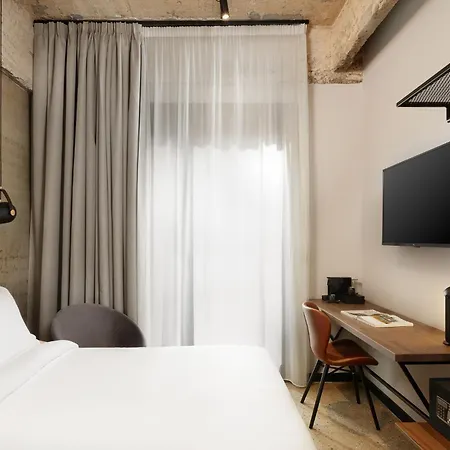 Hotel Anise, Aluma & Athens